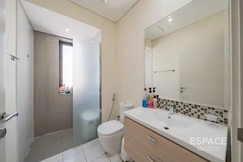 Townhouse in DAMAC Hills (Akoya by DAMAC), Dubai 4 bedrooms, 297 sq.m. № 71110 - photo 16