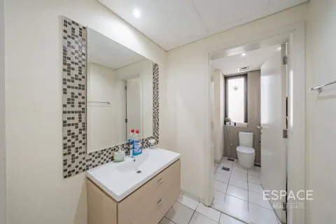 Townhouse in DAMAC Hills (Akoya by DAMAC), Dubai 4 bedrooms, 297 sq.m. № 71110 - photo 14