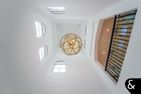 فيلا في عقارات جميرا للغواف, دبي 6 غرف نوم , 975 م² رقم 75912 - صورة 11