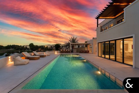 فيلا في عقارات جميرا للغواف, دبي 6 غرف نوم , 975 م² رقم 75912 - صورة 5