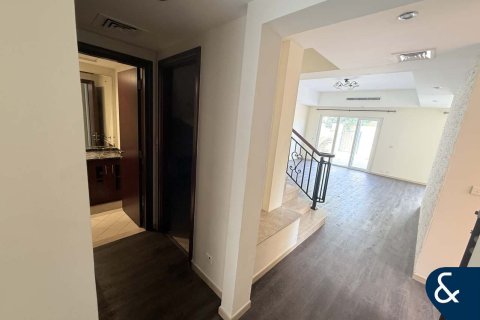 Villa in Arabian Ranches, Dubai 3 bedrooms, 206 sq.m. № 75923 - photo 9