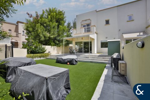 Купить виллу в Springs 11, The Springs, Дубай: 3 спальни, 210м², № 75920 - фото 2