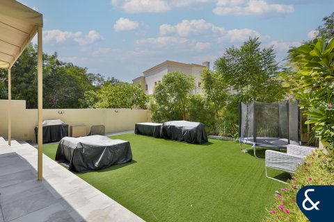 Купить виллу в Springs 11, The Springs, Дубай: 3 спальни, 210м², № 75920 - фото 17