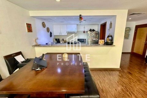 Apartment in Al Arta, Greens, Dubai 2 bedrooms, 107 sq.m. № 85469 - photo 3