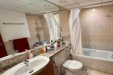 Apartment in Al Arta, Greens, Dubai 2 bedrooms, 107 sq.m. № 85469 - photo 14