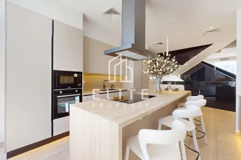 فيلا في دبي 4 غرف نوم رقم 85470 - صورة 11