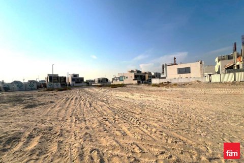 Купить земельный участок в Дубае: 930.2м², № 72226 - фото 1