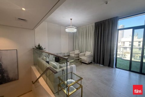 Apartment in Dubai 2 bedrooms, 165.7 sq.m. № 72224 - photo 1