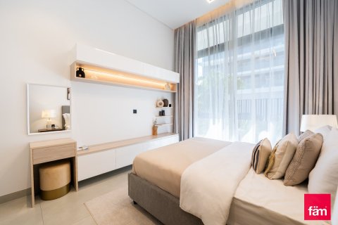 Appartement à Dubai, 2 chambres, 115.7 m², № 72234 - photo 1