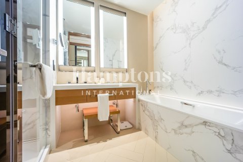 Apartment in Downtown Dubai (Downtown Burj Dubai), Dubai 2 bedrooms, 113.99198100 sq.m. № 63404 - photo 13