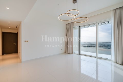 Apartment in Dubai Harbour, Dubai 1 bedroom, 74.62990893 sq.m. № 63415 - photo 4