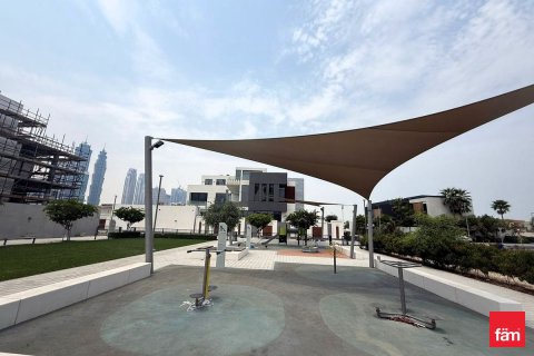 Land in Al Wasl, Dubai 930.2 sq.m. № 14323 - photo 12