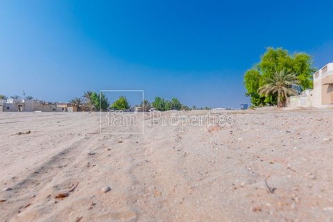 Land in Al Wasl, Dubai 930.2 sq.m. № 14323 - photo 5