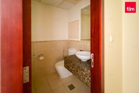 Apartamento en Dubai, 1 dormitorio, 124.7 m², № 70472 - foto 9