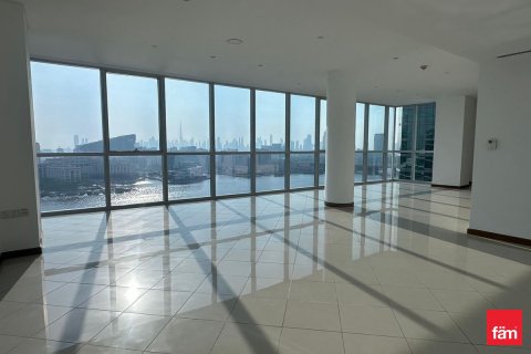 Apartamento en Dubai, 4 dormitorios, 384.2 m², № 70473 - foto 3