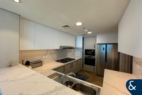 Купить квартиру в Даунтаун Дубай (Даунтаун Бурдж Дубай), Дубай: 3 спальни, 191м², № 91588 - фото 8