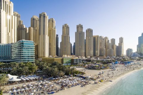 Jumeirah Beach Residence (JBR)