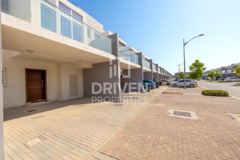 Adosado en DAMAC Hills (Akoya by DAMAC), Dubai, 3 dormitorios, 112 m², № 66102 - foto 12