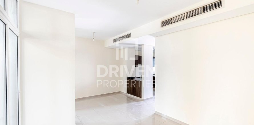 Adosado en DAMAC Hills (Akoya by DAMAC), Dubai, 3 dormitorios, 112 m², № 66102