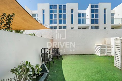 Townhouse in DAMAC Hills (Akoya by DAMAC), Dubai 3 bedrooms, 223 sq.m. № 66104 - photo 2