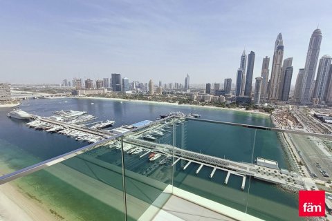Apartment in Dubai Harbour, Dubai 3 bedrooms, 178.9 sq.m. № 41751 - photo 3
