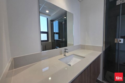 Villa in Dubai 4 bedrooms, 226.5 sq.m. № 69455 - photo 2