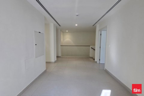 Villa in Dubai 4 bedrooms, 226.5 sq.m. № 69455 - photo 8