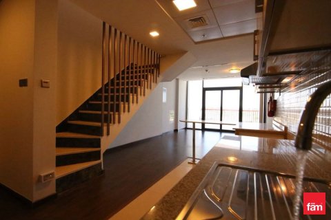 Купить квартиру в Дубае: 2 спальни, 170.3м², № 69442 - фото 4