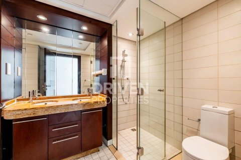 Apartment in Burj Views, Downtown Dubai (Downtown Burj Dubai), Dubai 2 bedrooms, 120.68 sq.m. № 141053 - photo 12