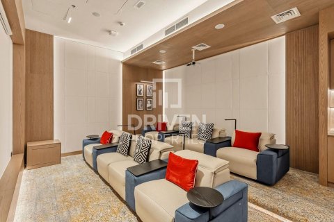 Apartment in Business Bay, Dubai 2 bedrooms, 102.66 sq.m. № 129952 - photo 6