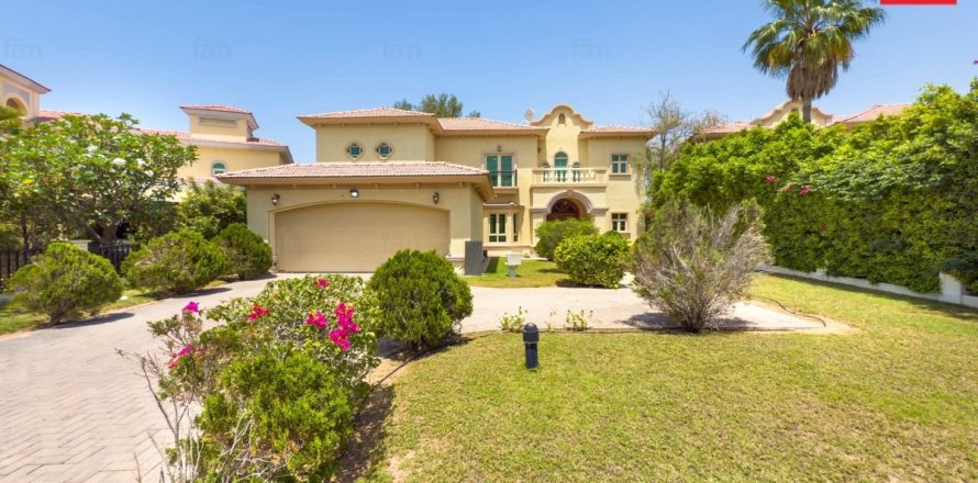 Villa à Jumeirah Islands, Dubai, 4 chambres, 987.3 m², № 14466