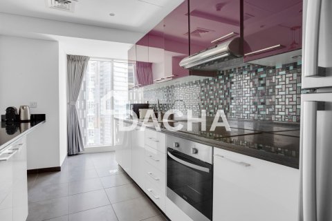 Apartment in Cayan Tower, Dubai Marina, Dubai 2 bedrooms, 117 sq.m. № 105041 - photo 15