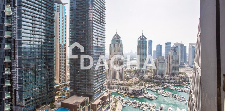 Apartment in Cayan Tower, Dubai Marina, Dubai 2 bedrooms, 117 sq.m. № 105041