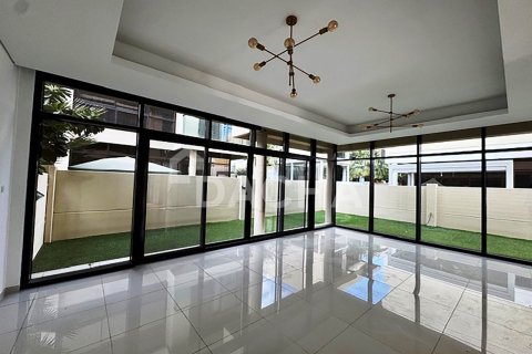 Villa en Trinity, DAMAC Hills (Akoya by DAMAC), Dubai, 3 dormitorios, 209 m², № 105035 - foto 17