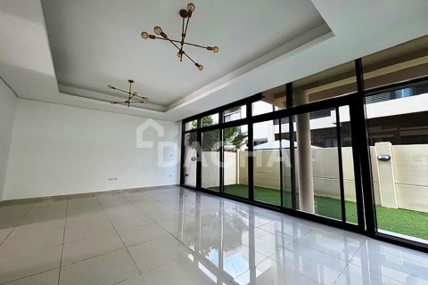 Villa en Trinity, DAMAC Hills (Akoya by DAMAC), Dubai, 3 dormitorios, 209 m², № 105035 - foto 18