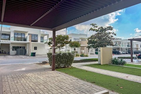 Villa en Trinity, DAMAC Hills (Akoya by DAMAC), Dubai, 3 dormitorios, 209 m², № 105035