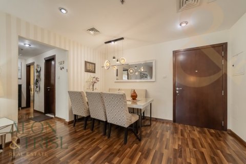 Apartamento en Royal Residence, Dubai Sports City, Dubai, 2 dormitorios, 107 m², № 61011 - foto 1