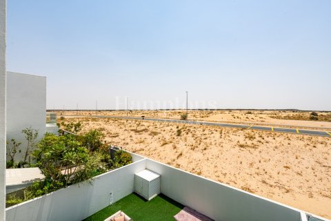 Adosado en Dubai, 3 dormitorios, 174.82022025 m², № 64470 - foto 10
