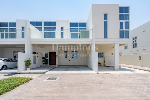 Adosado en Dubai, 3 dormitorios, 174.82022025 m², № 64470 - foto 8