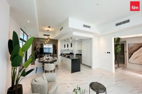 Villa in Dubai 4 bedrooms, 288 sq.m. № 59569 - photo 3
