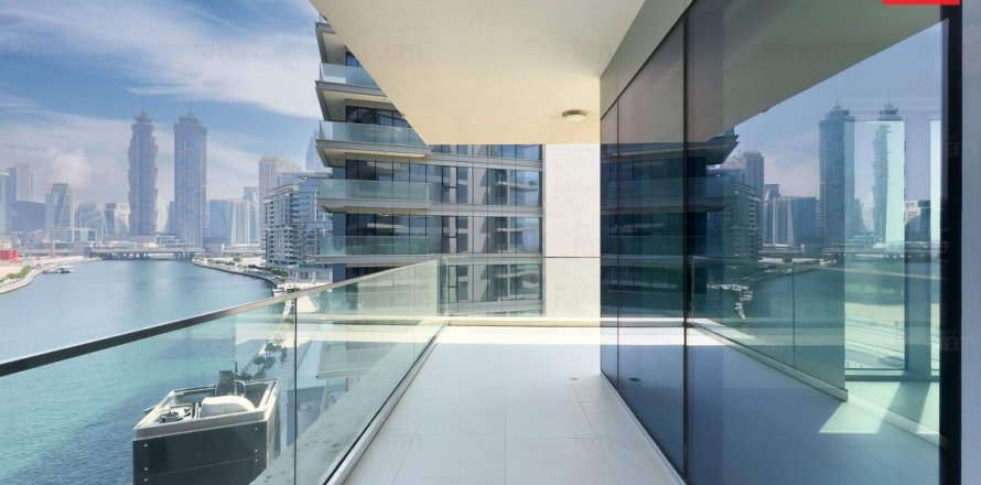 Apartment in Al Wasl, Dubai 3 bedrooms, 200.6 sq.m. № 59558