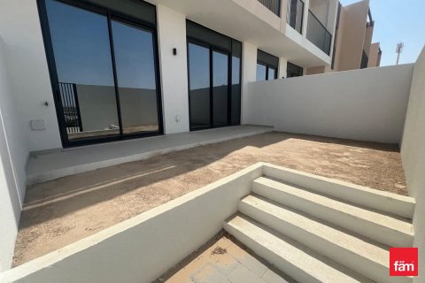 Townhouse in Dubai 3 bedrooms, 137.2 sq.m. № 59557 - photo 4