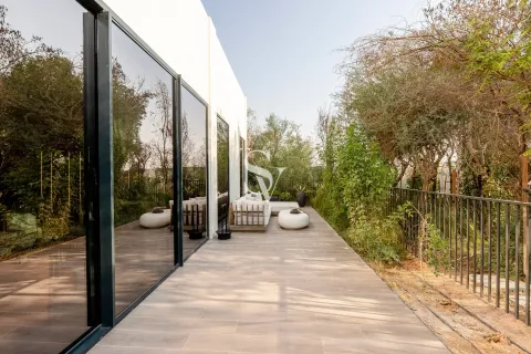 Apartment in Ghaf Woods in Dubai 2 bedrooms, 212 sq.m. № 70338 - photo 28