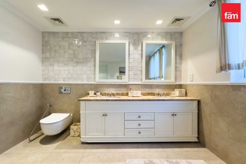 Townhouse in Dubai 3 bedrooms, 326.6 sq.m. № 59086 - photo 4