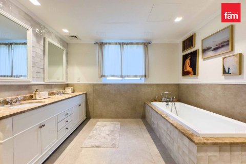 Townhouse in Dubai 3 bedrooms, 326.6 sq.m. № 59086 - photo 3