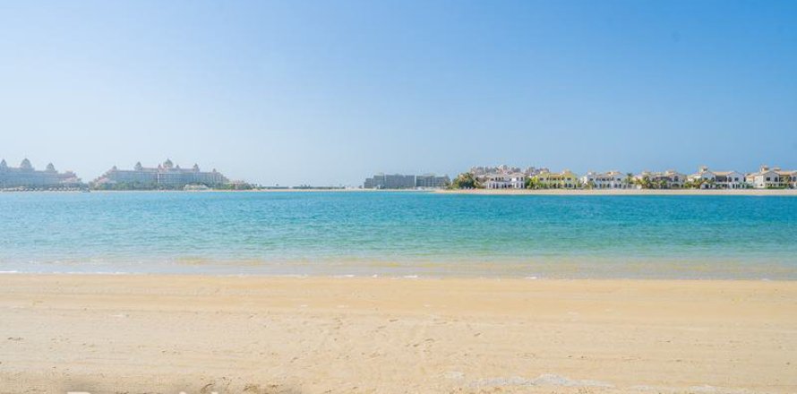 Villa in Palm Jumeirah, Dubai 5 bedrooms, 657.1 sq.m. № 2957