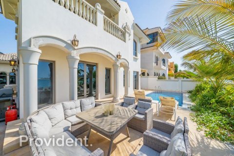 Villa in Palm Jumeirah, Dubai 5 bedrooms, 657.1 sq.m. № 2957 - photo 29