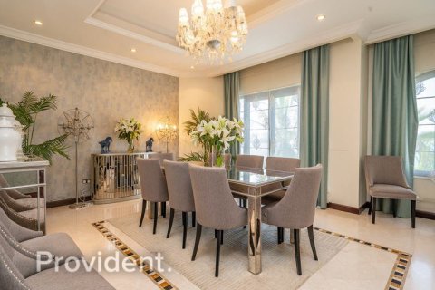 Villa in Palm Jumeirah, Dubai 5 bedrooms, 657.1 sq.m. № 2957 - photo 5