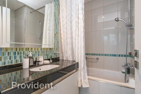 Снять в аренду квартиру в Дубай Марине, Дубай: 2 спальни, 142.2м², № 2971 - фото 10