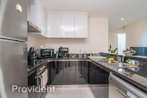 Снять в аренду квартиру в Дубай Марине, Дубай: 2 спальни, 142.2м², № 2971 - фото 7